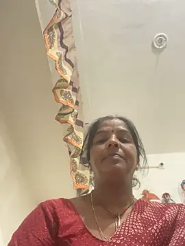 Snapshot of Sapnahot34 chatting on November 5, 4:48 am Sapnahot34 online show from November 5, 4:48 am