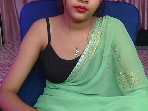 Snapshot of yours-angell chatting on December 15, 5:02 am yours-angell online show from December 15, 5:02 am