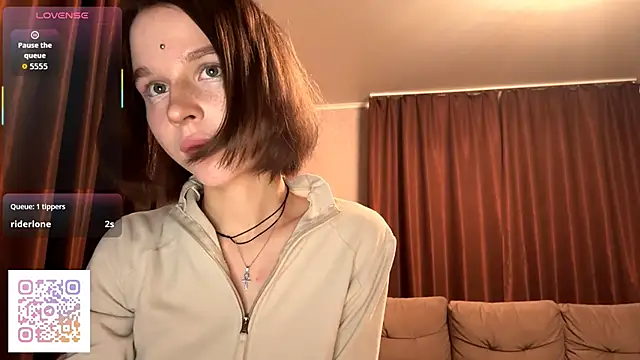 TerrellSroufe online show from October 24, 7:35 pm