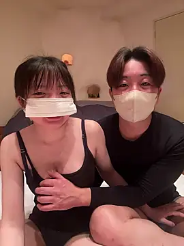 Snapshot of CoYu-528 chatting on November 8, 11:52 pm CoYu-528 online show from November 8, 11:52 pm