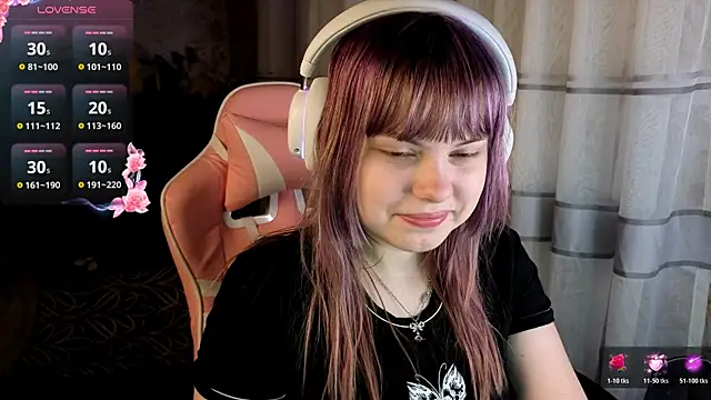 KristiBloom online show from March 13, 10:26 pm