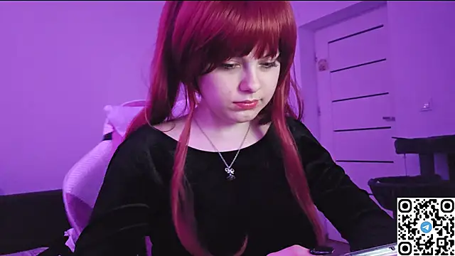 KristiBloom online show from November 14, 4:49 am