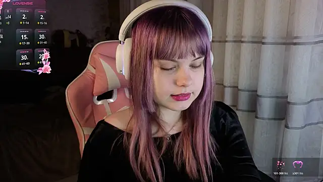 KristiBloom online show from March 8, 12:38 am