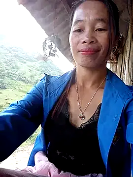 Snapshot of chieu_xinh chatting on October 9, 3:18 am chieu xinh online show from October 9, 3:18 am