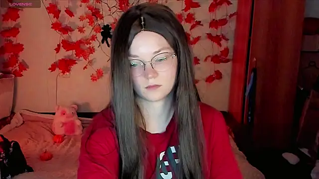 Snapshot of HoneyDazzle chatting on October 10, 7:36 pm HoneyDazzle online show from October 10, 7:36 pm
