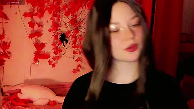 Snapshot of HoneyDazzle chatting on October 5, 7:48 pm HoneyDazzle online show from October 5, 7:48 pm