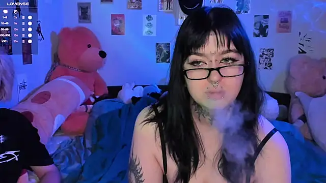 Snapshot of g4tito chatting on December 14, 7:36 am g4tito online show from December 14, 7:36 am