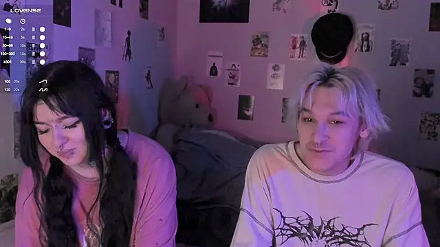 Snapshot of g4tito chatting on November 2, 6:40 am g4tito online show from November 2, 6:40 am