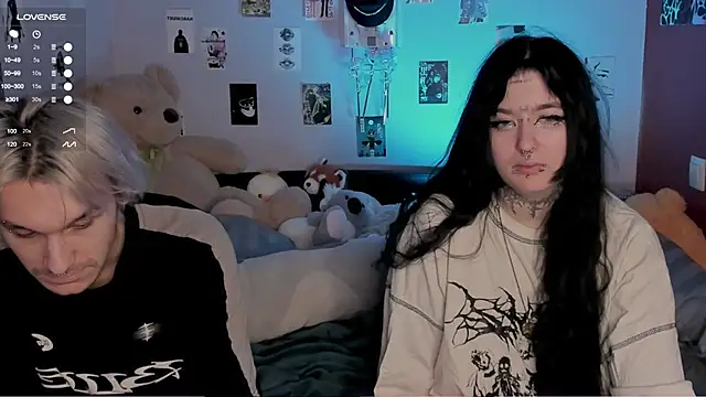 Snapshot of g4tito chatting on October 30, 6:01 am g4tito online show from October 30, 6:01 am