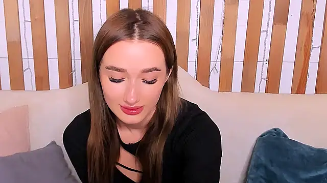 Olivia Grantt online show from October 7, 1:28 am