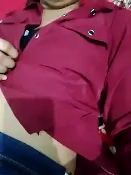 daisy-03 online show from October 8, 1:34 pm