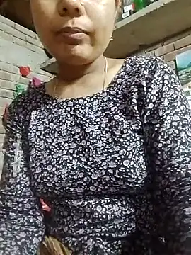 ayesha0001122 online show from October 13, 6:20 pm