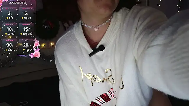  Mary Me online show from December 21, 8:09 pm