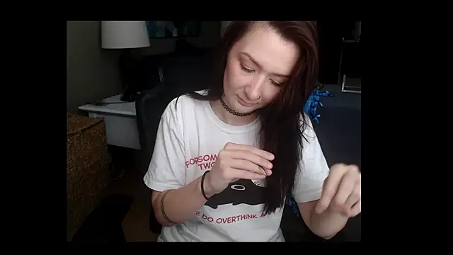 Snapshot of MysticMuse30 chatting on October 20, 3:01 pm MysticMuse30 online show from October 20, 3:01 pm