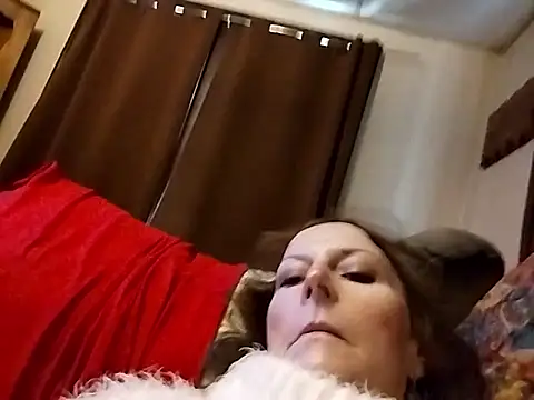 Spicylady1234 online show from May 17, 10:21 pm