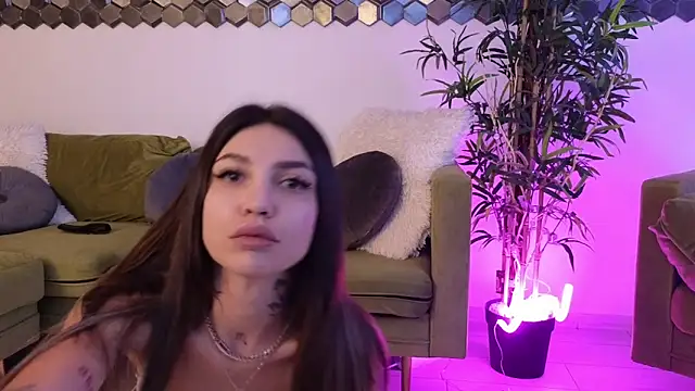 Ashley luxx online show from February 9, 7:06 am