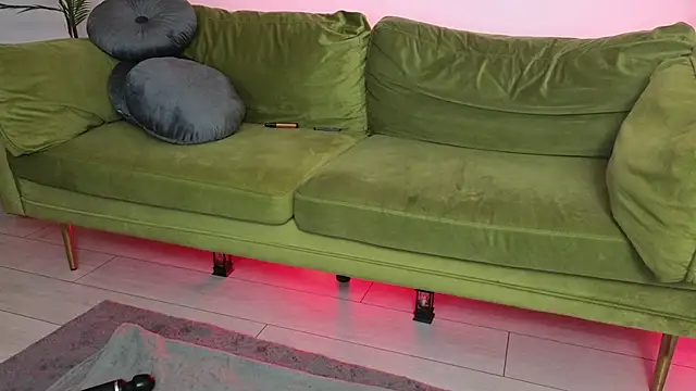 Snapshot of Ashley_luxx chatting on November 3, 7:46 am Ashley luxx online show from November 3, 7:46 am