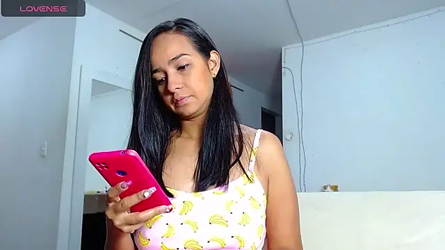 Kendall honea online show from April 22, 9:27 am