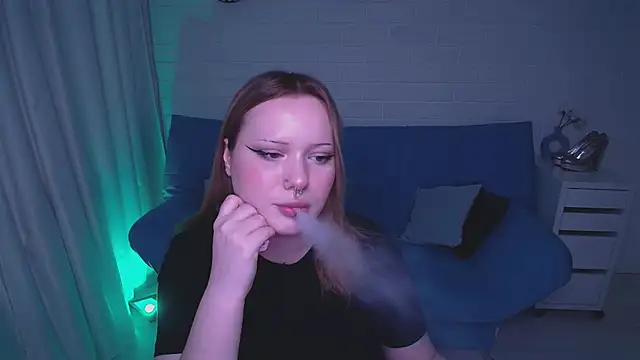 Snapshot of AuroraMour chatting on October 15, 2:36 pm AuroraMour online show from October 15, 2:36 pm