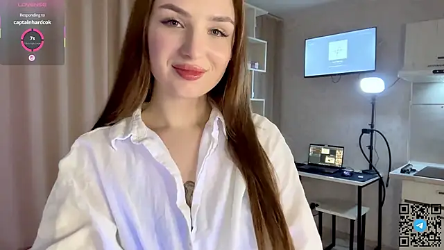 RinaModel online show from December 5, 6:06 pm