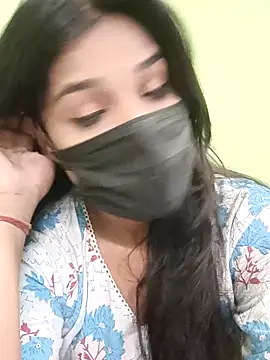 Beautiful Eye online show from December 3, 6:40 pm