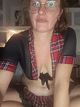 xcrazzycat online show from March 22, 9:49 pm