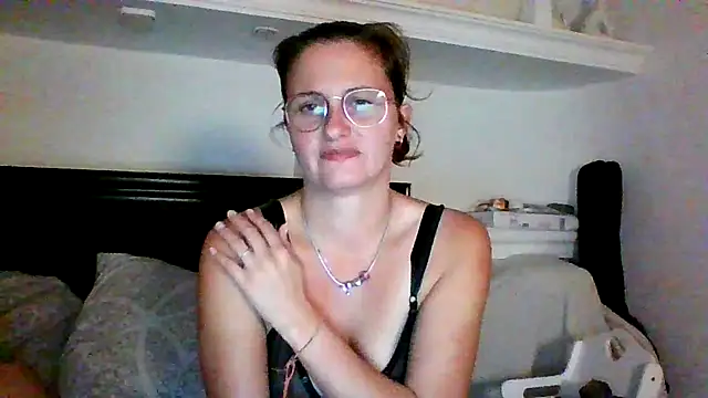 xcrazzycat online show from October 20, 9:26 pm