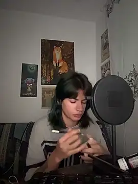 sukulaurens online show from June 14, 7:53 am