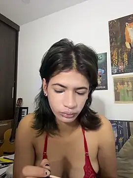 sukulaurens online show from June 11, 4:31 am