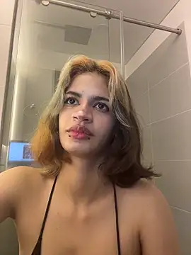 Snapshot of sukulaurens chatting on November 15, 2:48 am sukulaurens online show from November 15, 2:48 am