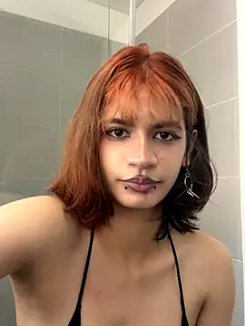 Snapshot of sukulaurens chatting on October 30, 2:21 am sukulaurens online show from October 30, 2:21 am