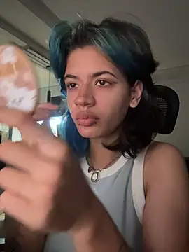 sukulaurens online show from May 14, 3:58 am