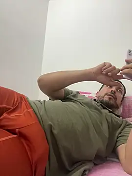 Snapshot of JX7NOVA chatting on February 16, 4:11 am JX7NOVA online show from February 16, 4:11 am