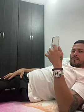 Snapshot of JX7NOVA chatting on October 17, 10:11 pm JX7NOVA online show from October 17, 10:11 pm