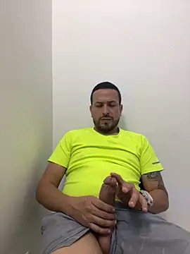 Snapshot of JX7NOVA chatting on December 2, 11:28 pm JX7NOVA online show from December 2, 11:28 pm