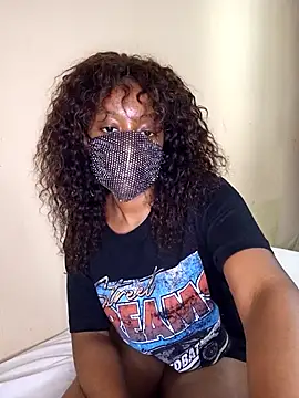 NiaAmour online show from November 9, 12:03 am