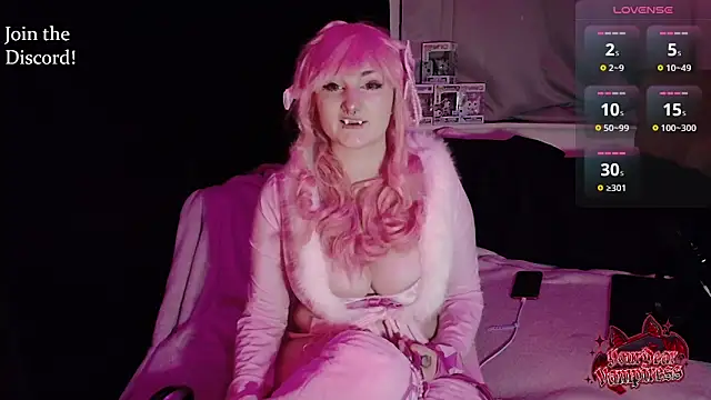 venusflytrapped online show from February 14, 8:42 pm