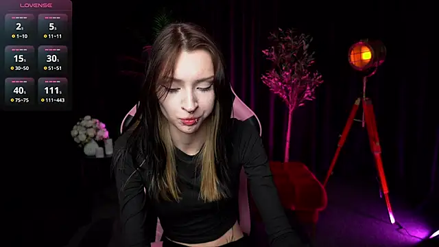 Trix Void online show from February 24, 11:11 am