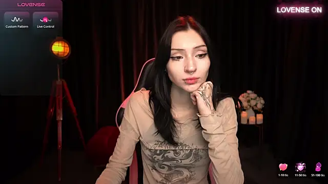 Trix Void online show from November 18, 10:40 am