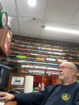 Jcaspen online show from March 26, 1:20 pm