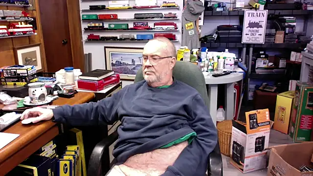 Jcaspen online show from February 10, 3:11 pm