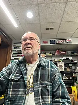 Jcaspen online show from February 15, 2:27 pm