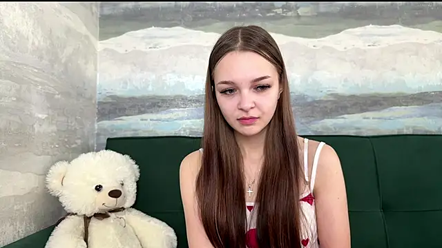 Snapshot of SunnySprinkle chatting on November 16, 10:42 am SunnySprinkle online show from November 16, 10:42 am