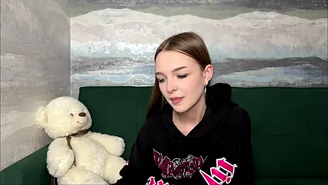 Snapshot of SunnySprinkle chatting on November 5, 12:41 pm SunnySprinkle online show from November 5, 12:41 pm