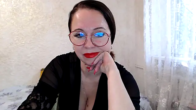 Snapshot of Arisa5000 chatting on September 18, 5:32 am Arisa5000 online show from September 18, 5:32 am