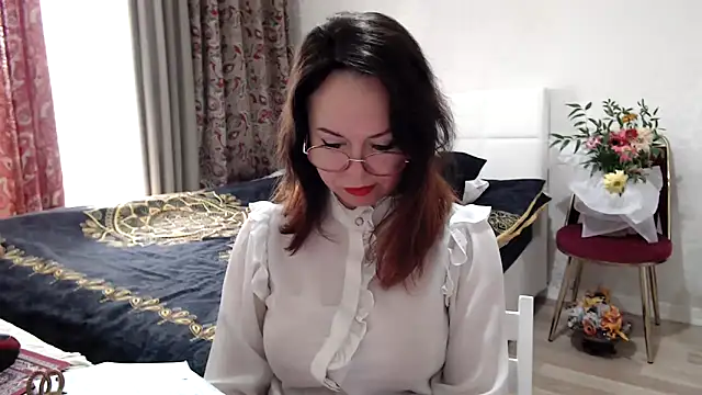 Snapshot of Arisa5000 chatting on February 25, 7:08 am Arisa5000 online show from February 25, 7:08 am