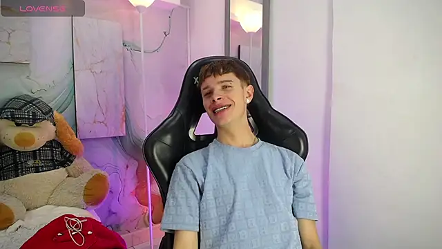 JackFrosst online show from July 13, 1:10 pm