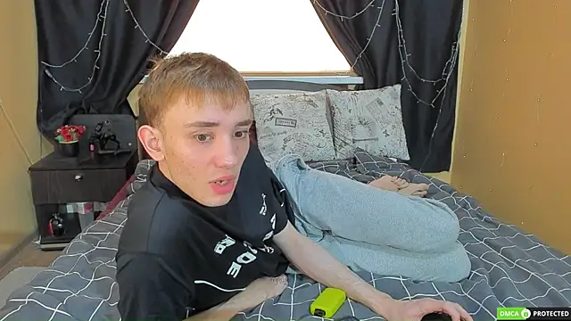 felixcurt69 online show from May 10, 7:34 am