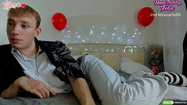 felixcurt69 online show from July 11, 11:54 am