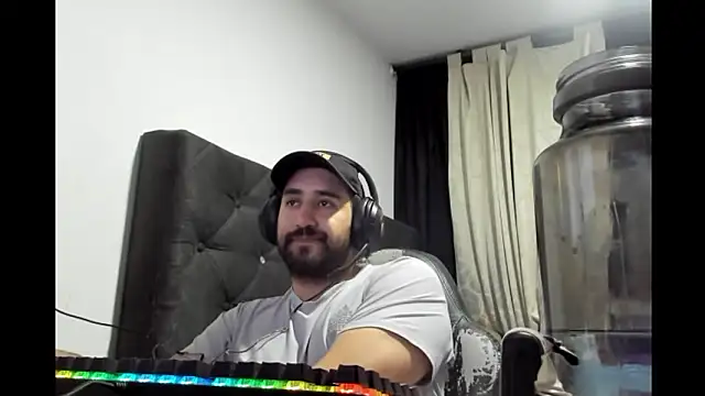 coolfriki online show from March 21, 4:03 am